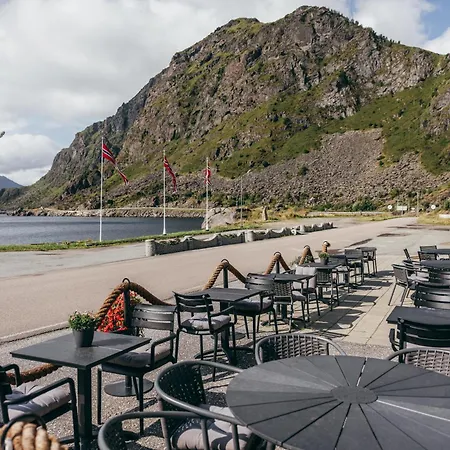 Live Lofoten 3* Стамсунн