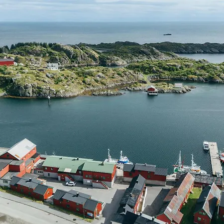 Отель Live Lofoten 3*