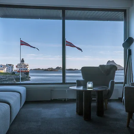 Live Lofoten 스탐순드